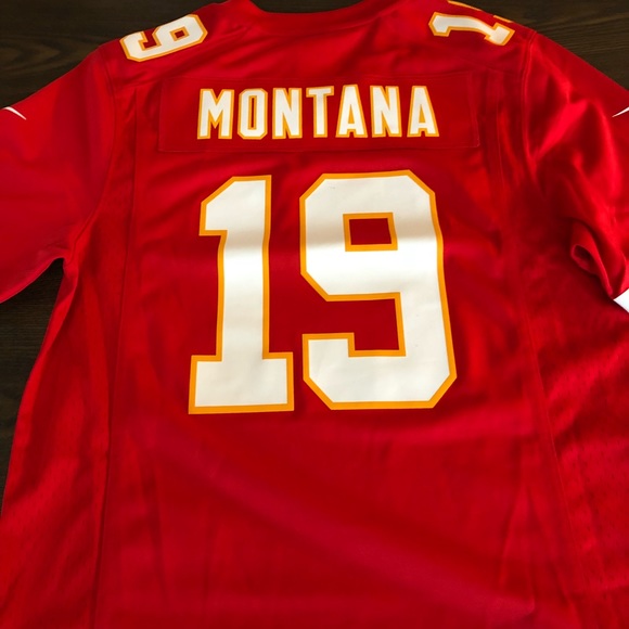 Chiefs Jersey - Picture 2 of 6